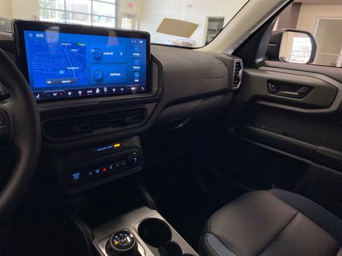 New 2025 Ford Bronco Sport Outer Banks w/ Outer Banks Tech Package+ image 16