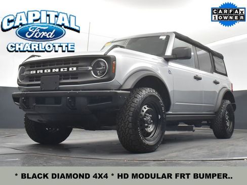 Used 2023 Ford Bronco Black Diamond image 23