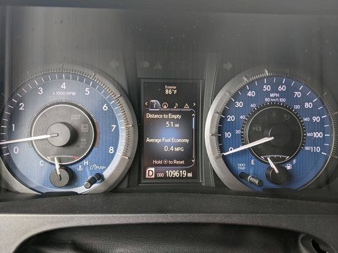 Used 2015 Toyota Sienna XLE w/ XLE Navigation Package FWD image 14