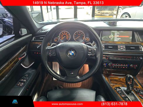 Used 2013 BMW 750Li RWD image 22