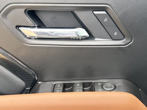 New 2026 GMC Canyon AT4 w/ Nightfall Essentials Package AWD/4WD image 16