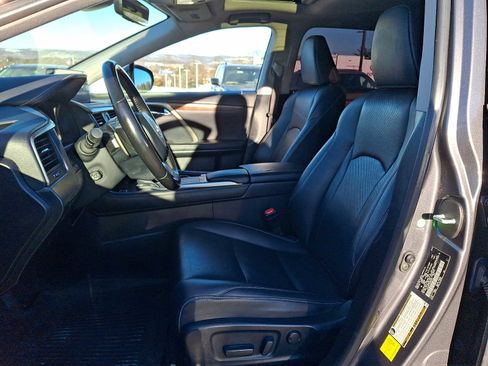 Used 2022 Lexus RX 350L image 11
