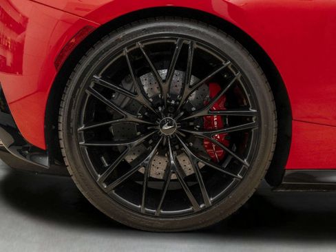 Used 2022 McLaren GT RWD image 34