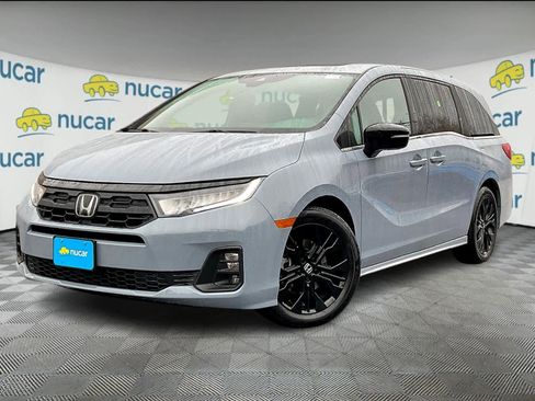 Used 2025 Honda Odyssey Sport-L image 3