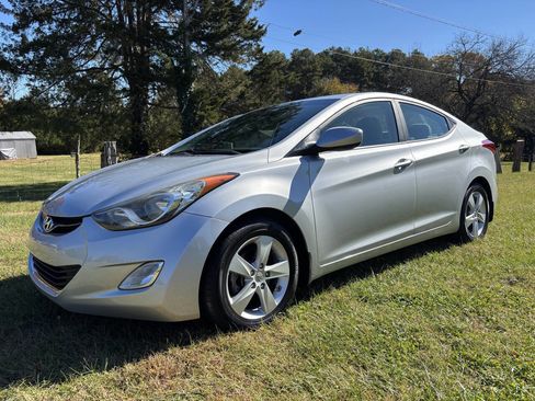 Used 2013 Hyundai Elantra GLS w/ Preferred Pkg image 1