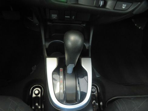 Used 2015 Honda Fit EX-L image 39