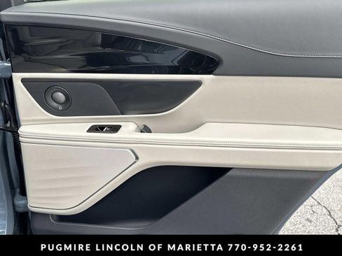 New 2026 Lincoln Nautilus Reserve image 16