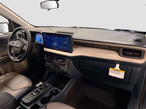 New 2026 Ford Maverick Lariat image 28