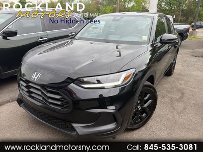Used 2025 Honda HR-V Sport