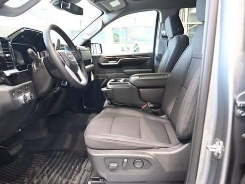 New 2026 GMC Sierra 1500 Elevation AWD/4WD image 12