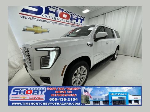 Used 2025 GMC Yukon XL Denali AWD/4WD image 1