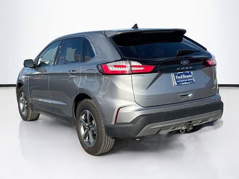 Certified 2024 Ford Edge SEL w/ Convenience Package image 5