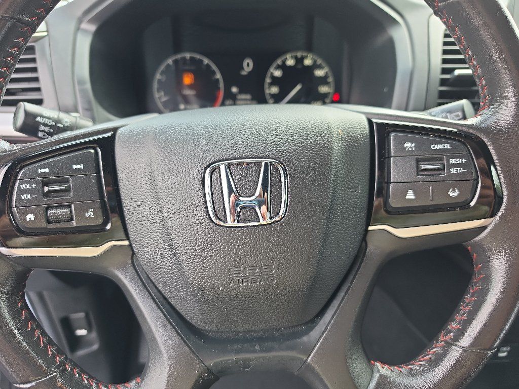 Used 2025 Honda Odyssey Sport-L image 27