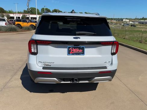 Used 2025 Ford Explorer Platinum w/ LUX Leather Package AWD/4WD image 8