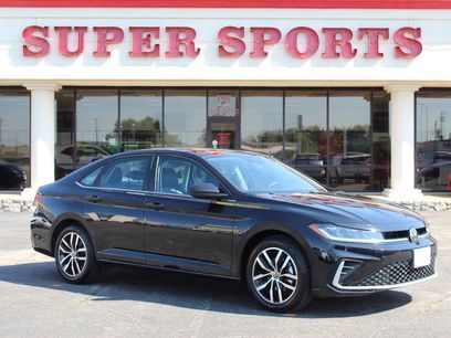 Used 2025 Volkswagen Jetta SE