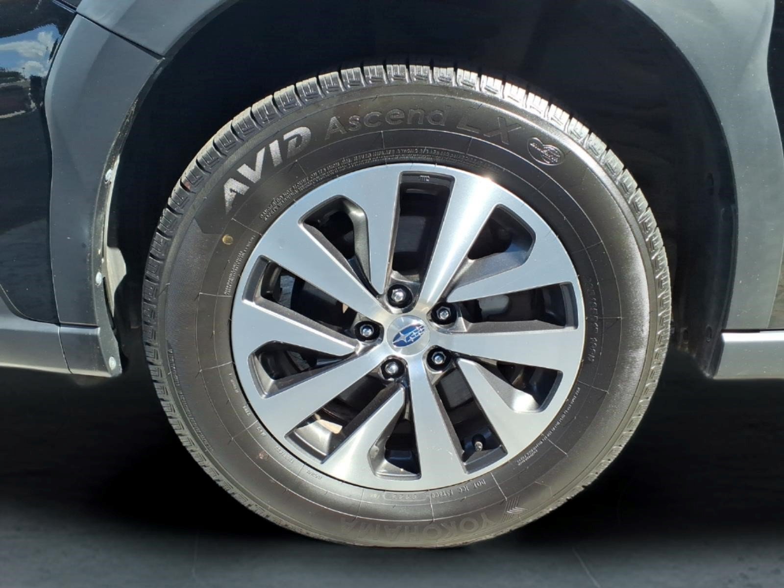 Used 2023 Subaru Outback AWD/4WD image 6