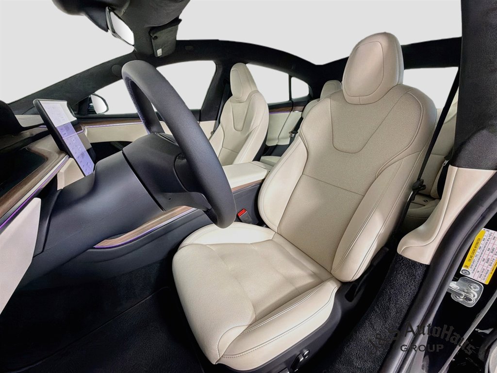 Used 2026 Tesla Model S AWD/4WD image 11