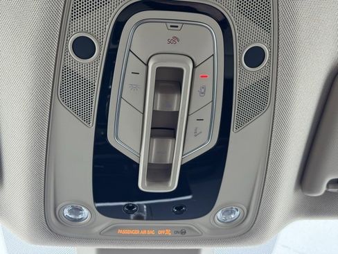 Used 2018 Audi Q5 2.0T Premium Plus w/ Premium Plus Package image 32