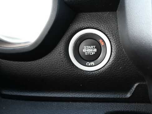 Used 2025 RAM 1500 Big Horn AWD/4WD image 19
