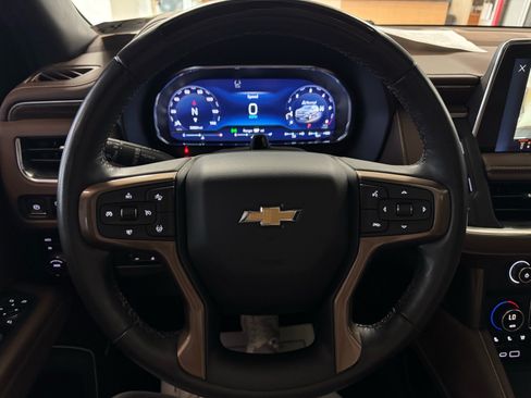 Used 2023 Chevrolet Tahoe High Country w/ Advanced Technology Package AWD/4WD image 35