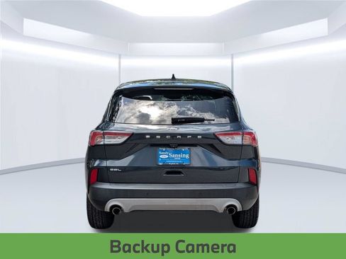 Used 2022 Ford Escape SEL w/ Technology Package FWD image 5