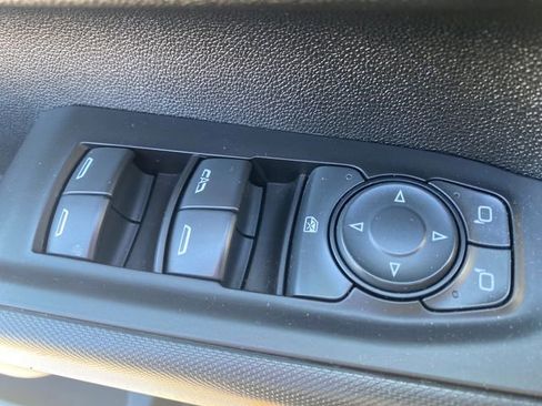 Used 2021 Chevrolet Silverado 2500 W/T w/ WT Convenience Package AWD/4WD image 15