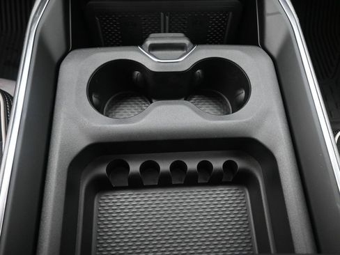 New 2026 RAM 2500 Laramie w/ Night Edition image 32