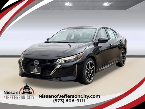 New 2025 Nissan Sentra SR image 1