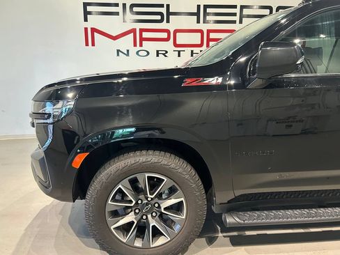 Used 2023 Chevrolet Tahoe Z71 w/ Z71 Off-Road Package AWD/4WD image 3