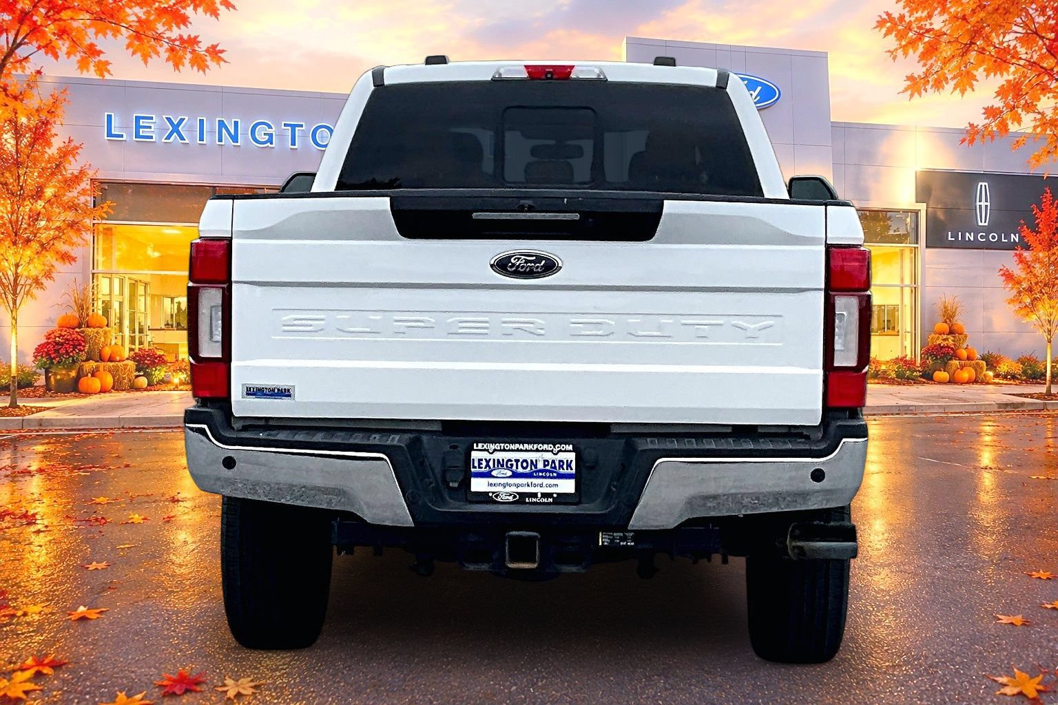 Used 2020 Ford F250 Lariat w/ Lariat Ultimate Package AWD/4WD image 6