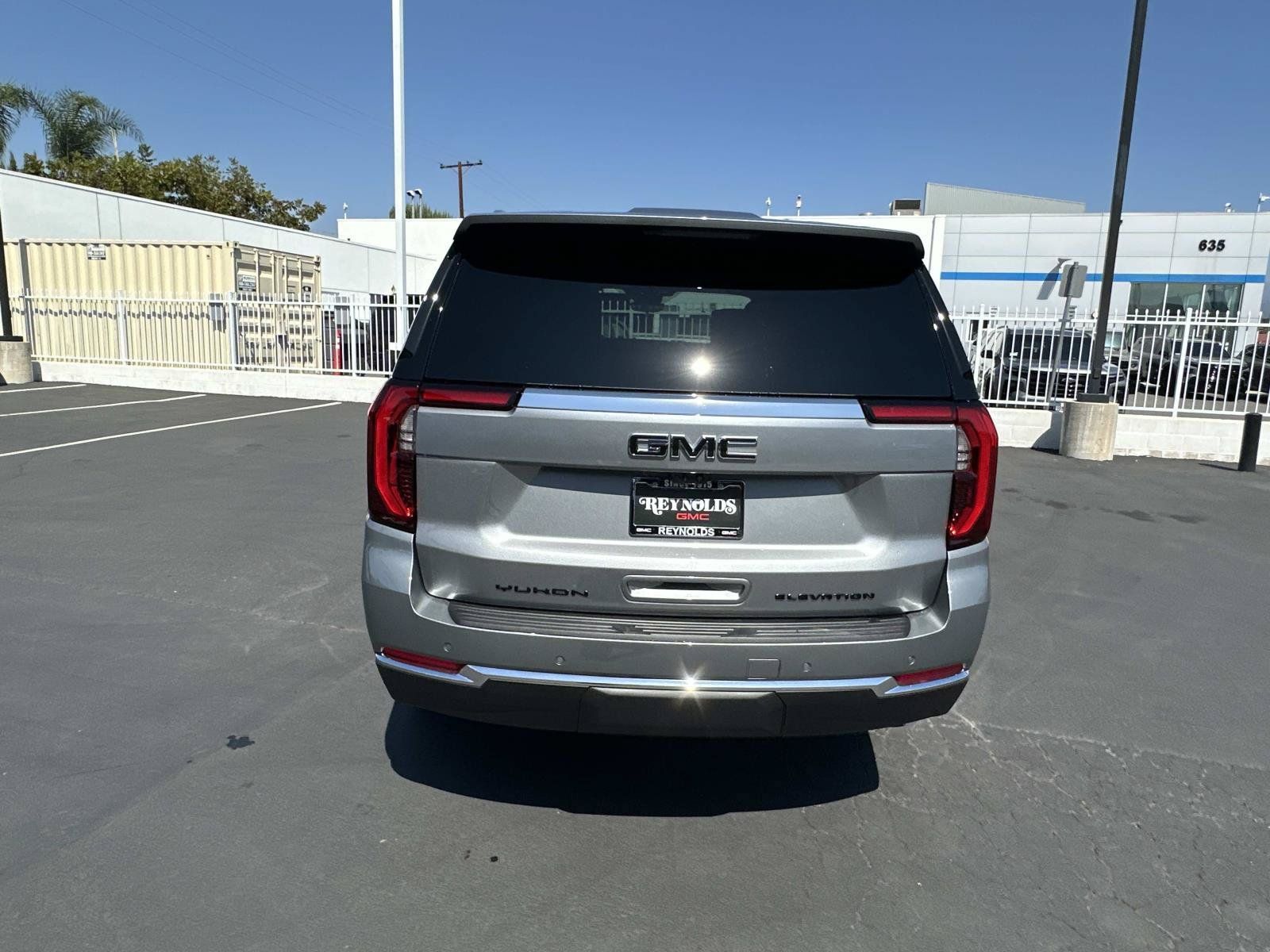 New 2026 GMC Yukon Elevation w/ Elevation Premium Package AWD/4WD image 6