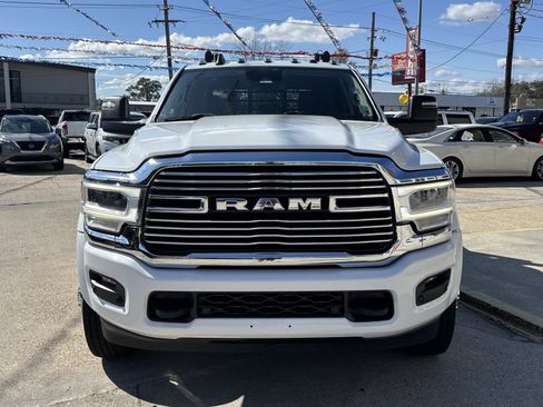 Used 2024 RAM 5500 Laramie image 2