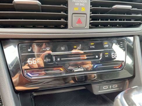 New 2025 Volkswagen Jetta Sport image 43