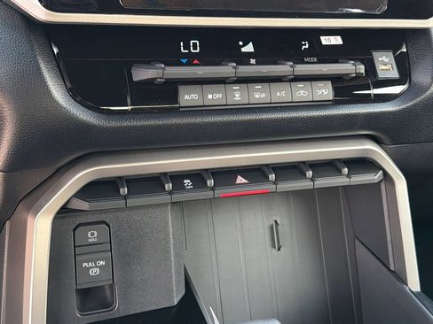 New 2026 Toyota Tundra SR5 AWD/4WD image 25