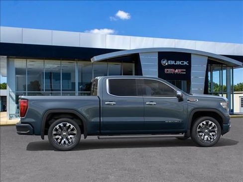 New 2026 GMC Sierra 1500 Denali w/ Denali Reserve Package AWD/4WD image 5