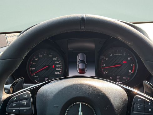 Used 2019 Mercedes-Benz AMG GT R image 15