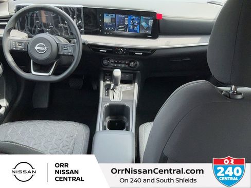 New 2026 Nissan Kicks SV w/ Cold Weather Package FWD image 15