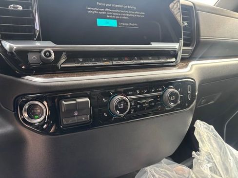 New 2026 Chevrolet Silverado 3500 LT w/ All Star Edition AWD/4WD image 24