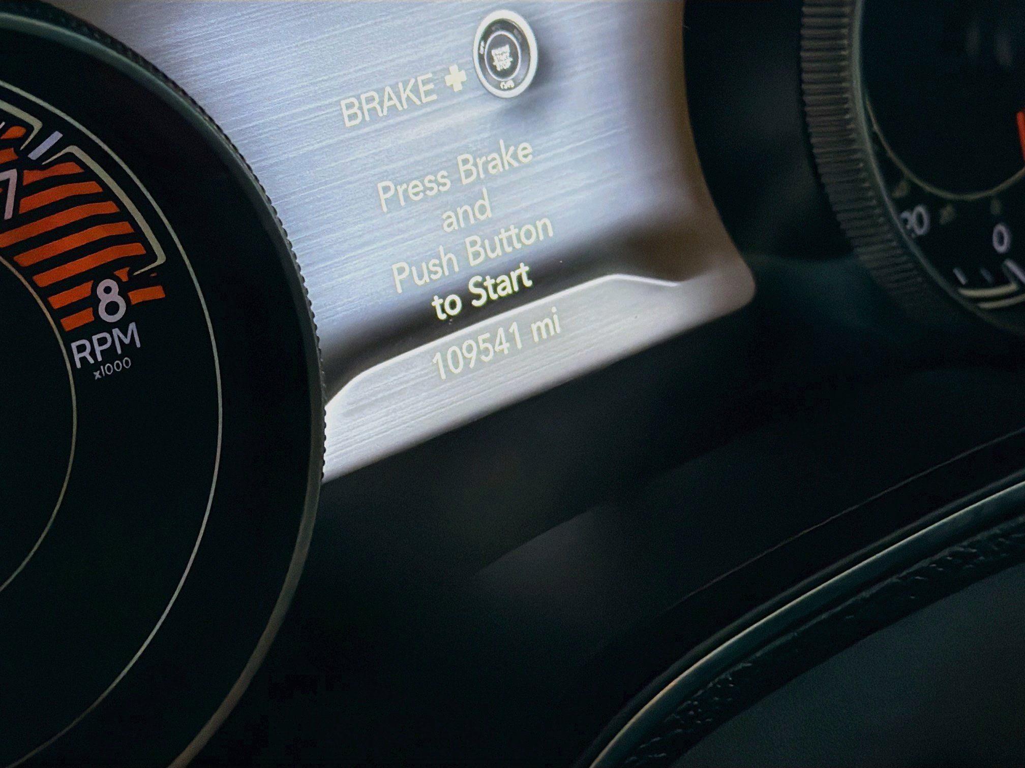 Used 2019 Jeep Cherokee Limited AWD/4WD image 18