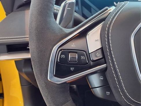 Used 2025 Chevrolet Corvette Stingray Preferred Conv w/ Z51 Performance Package RWD image 14