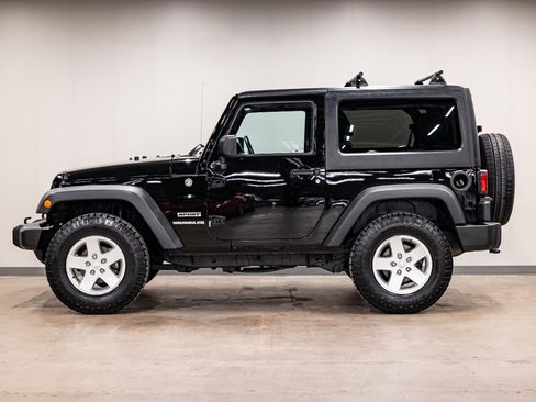 Used 2012 Jeep Wrangler Sport image 2