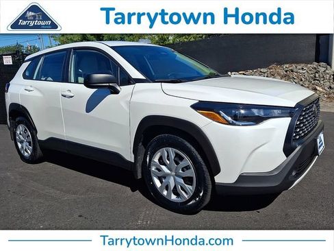 Used 2023 Toyota Corolla Cross L AWD/4WD image 1