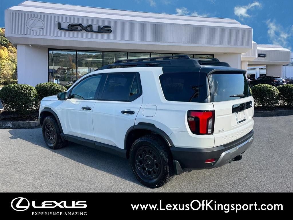 Used 2026 Honda Passport TrailSport Elite image 3