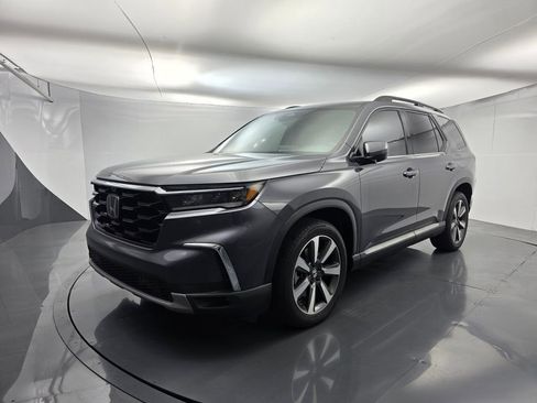 Used 2023 Honda Pilot Elite image 8