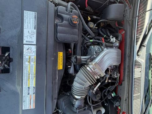 Used 2000 Ford F150 Lightning RWD image 30
