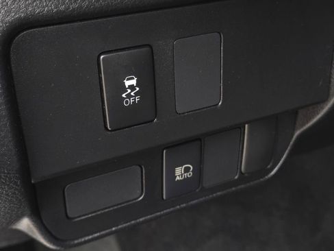 Used 2021 Toyota Tacoma SR image 16