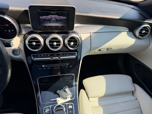 Used 2017 Mercedes-Benz C 300 4MATIC Cabriolet image 30