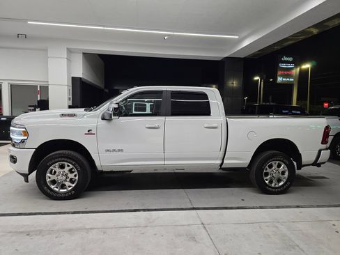 Used 2024 RAM 2500 Laramie AWD/4WD image 3