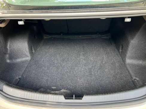 Used 2024 Chevrolet Malibu LT image 24