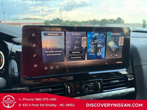 New 2026 Nissan Pathfinder Platinum AWD/4WD image 16